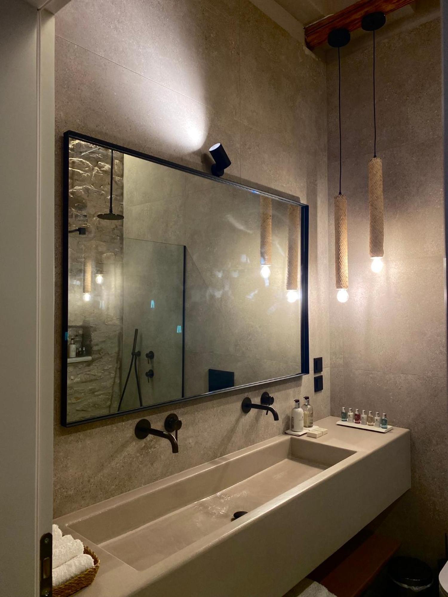 Ej Boutique Suites มิลินา ภายนอก รูปภาพ